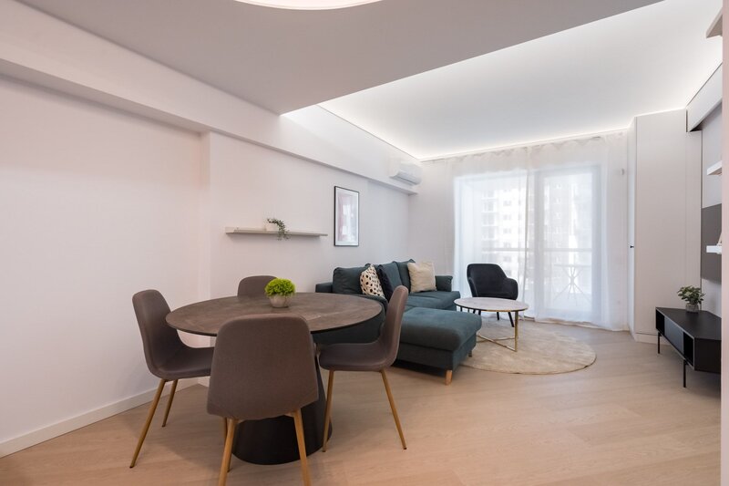 Cortina North, comision 0%, apartament superb mobilat-utilat parcare subterana inclusa